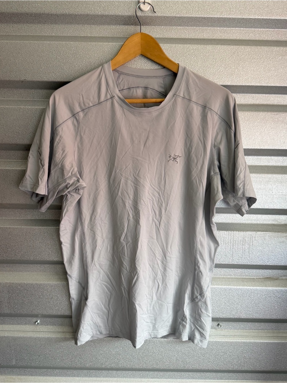 Arcteryx motus short sleeve crewneck tshirt